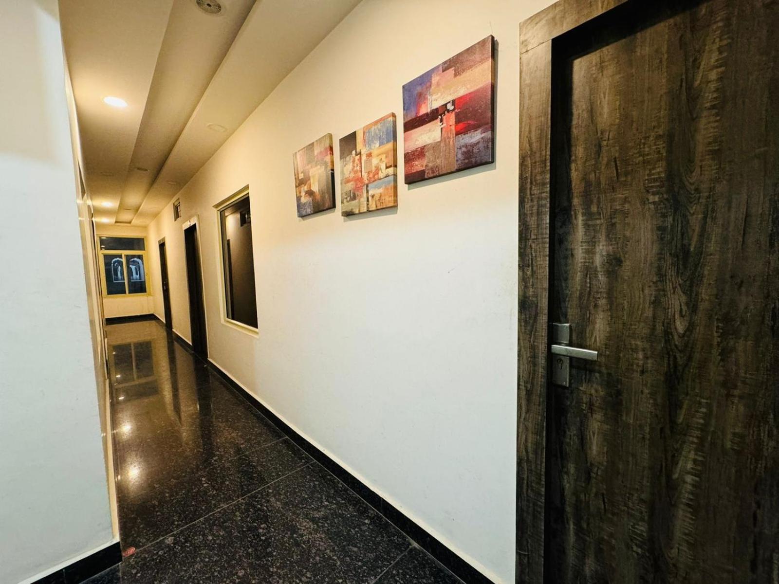 Rudrapur Hotel Pearl Inn מראה חיצוני תמונה
